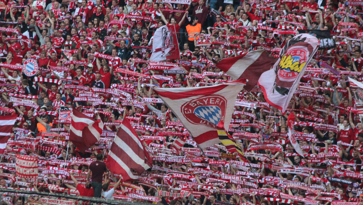 Die Bayern-Fans freuen sich auf das Halbfinale gegen Real