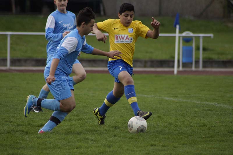 Saler Sindi mit Offensivdrang