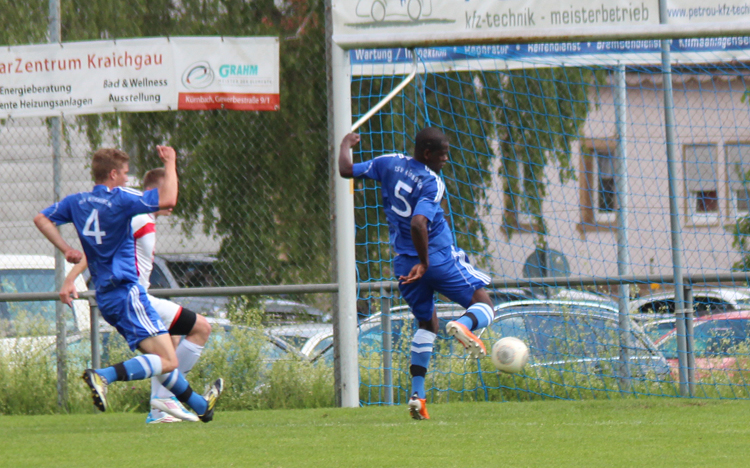 Das 1:0 für den SV durch ein Kürnbacher Eigentor