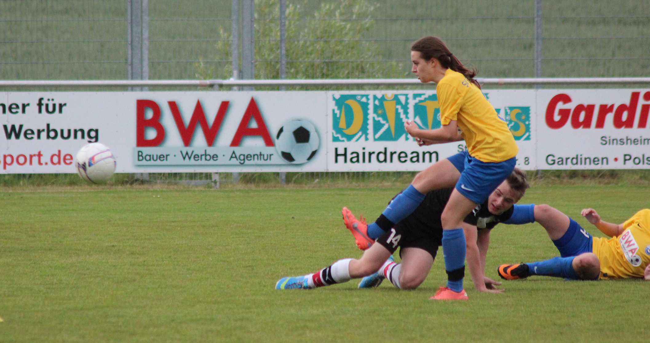 Jessica Bauer mit vollem Einsatz