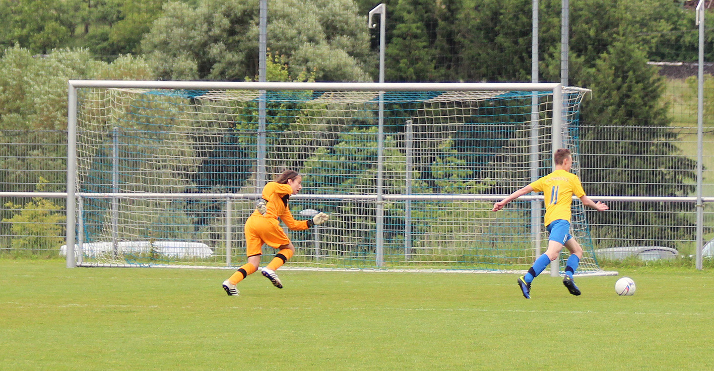 Rohrbachs große Ausgleichschance durch Moritz Klein