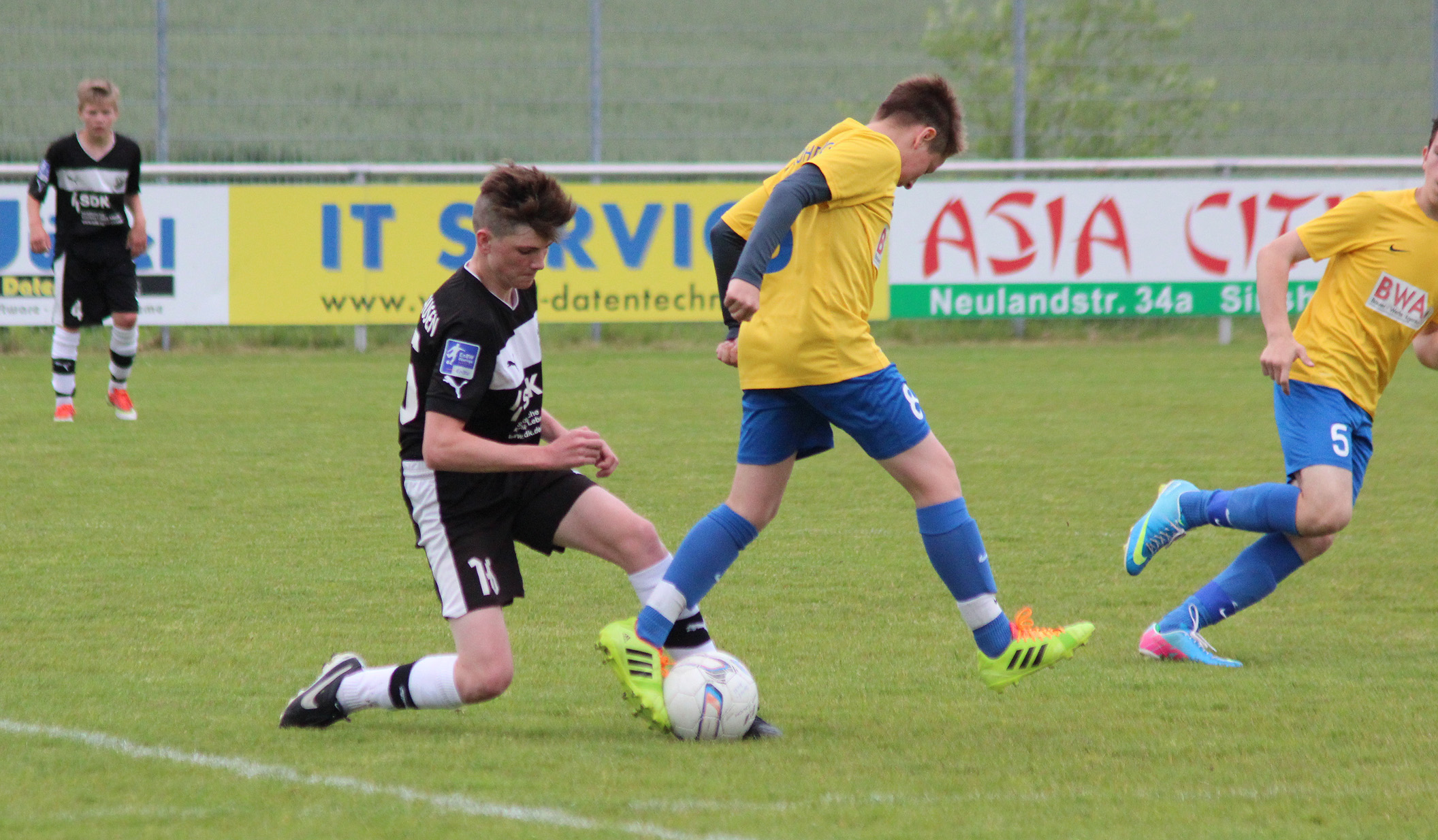 Nils Reißfelder im Zweikampf