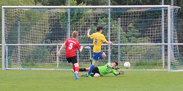 Philipp Öhler scheitert in aussichtreicher Position am Gästekeeper
