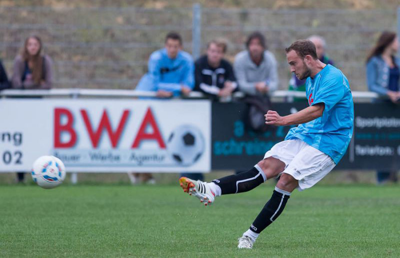 Mit der nötigen Treffsicherheit in Kürnbach kann der SV vorzeitig den Titel feiern