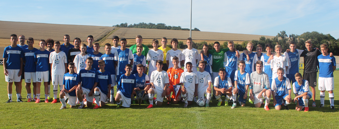 Gruppenfoto vor Spielbeginn