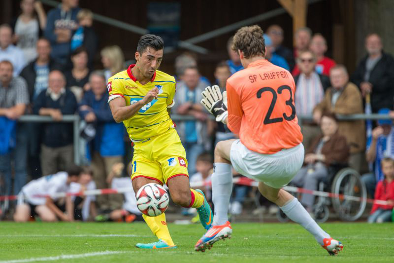 Hamat beim Torschuss