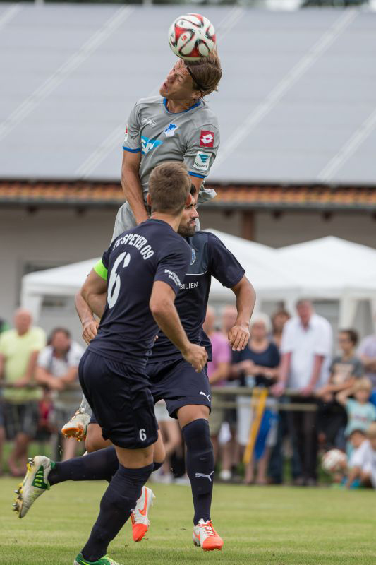 normal_ug008_1211_200714