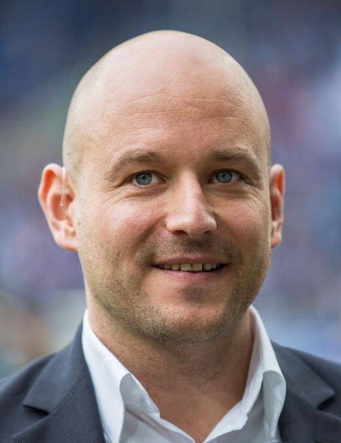 Alexander Rosen freut sich über die Zunahme bei den Auswärtsfahrten