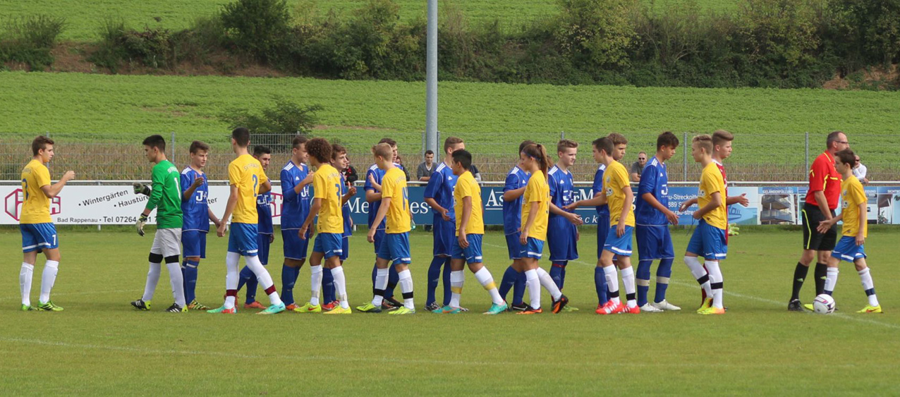 Begrüßung zum Auftakt der beiden Duelle innerhalb einer Woche