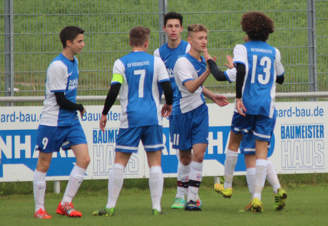 Jubel beim SV nach dem Führungstreffer