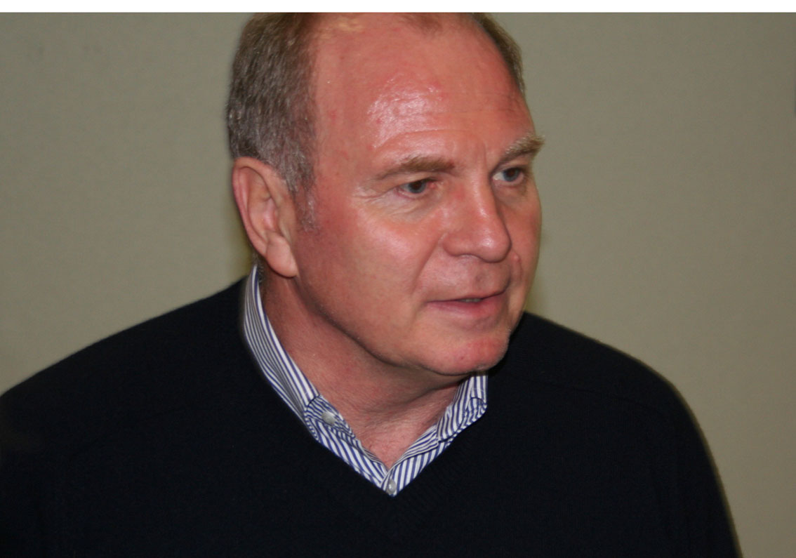 Uli Hoeness wird sich verstärkt um den Bayern-Nachwuchs kümmern