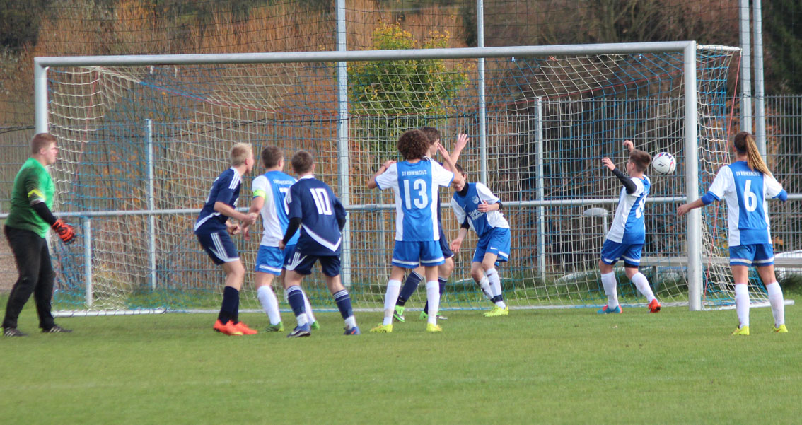 Baiertal/Schatthausen erzielt nach einer Ecke die 1:0 Führung