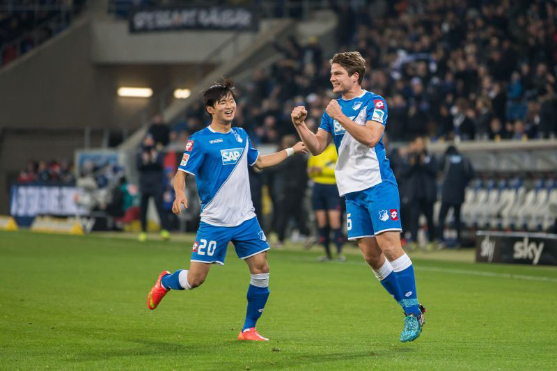 ... den Schwegler zum 1:0 verwandelt