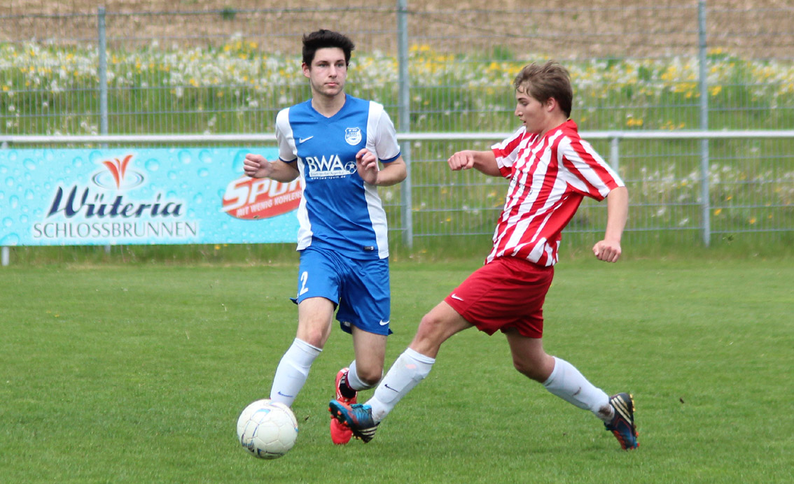 Patrick Hartmann im Zweikampf