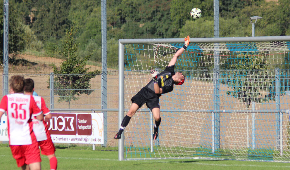 Dührens Keeper Parstofer mit einer Glanzparade