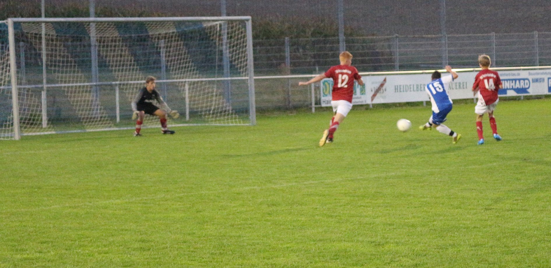 Fabio Hengster scheitert in Mittelstürmerposition