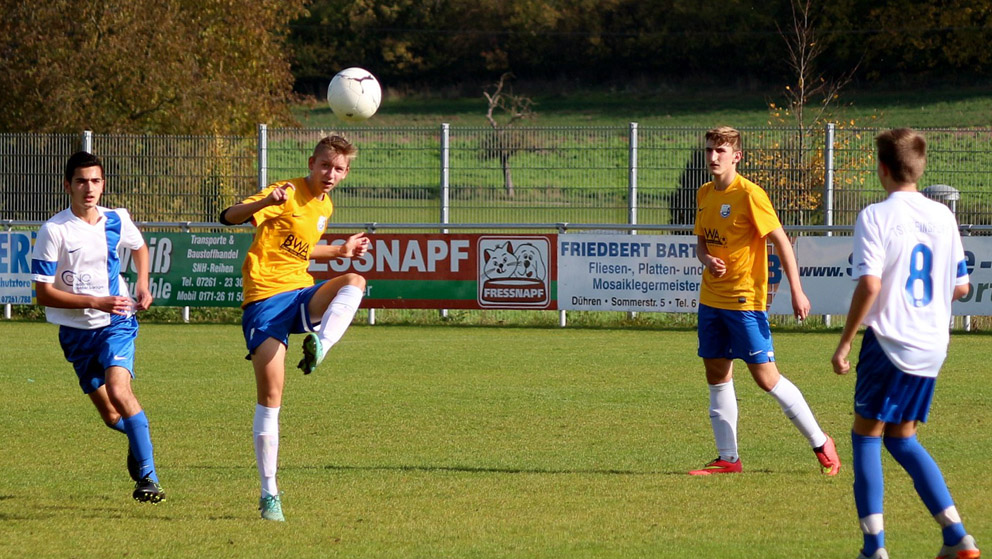 Luca Schinkmann leitet einen Konter ein