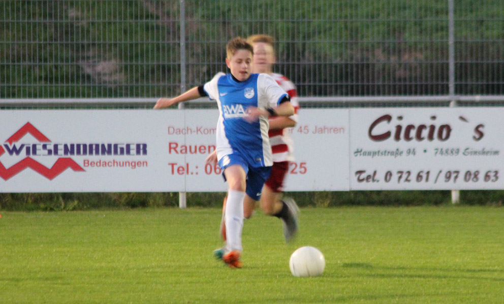 Niklas Jauß enteilt seinem Gegner