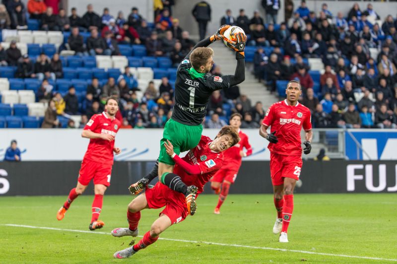 96-Keeper Zieler fängt sicher