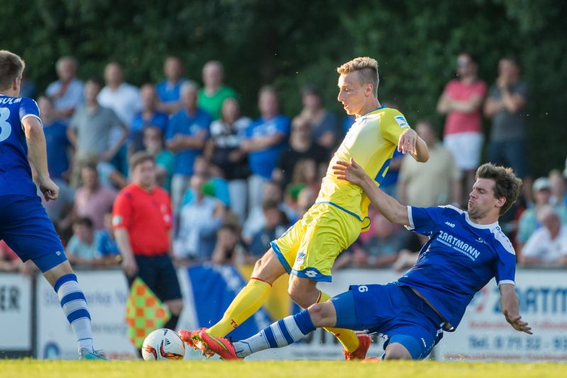 Joshua Mees im Zweikampf