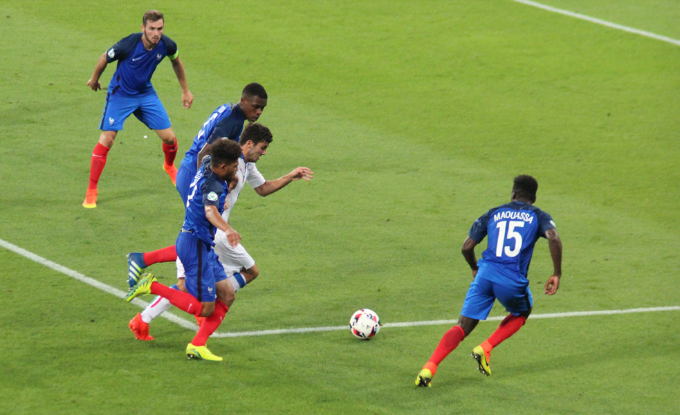 Typische Szene, Frankreich meist in Überzahl