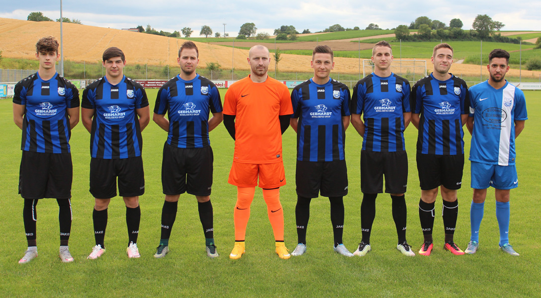 Neuzugänge des SVR v. l.: L. Dembski, M. Kramer, A. Neuberger, K. Buh, J. N. Weber, F. Hack, M. Welker und A. Mohamad Ali