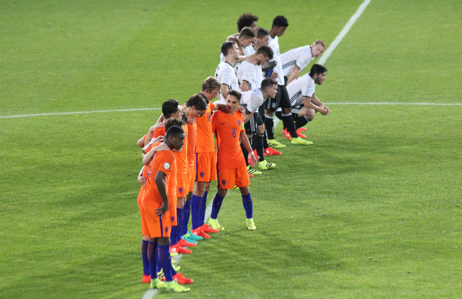 Anspannung vor dem entscheidenden Elfmeterschießen