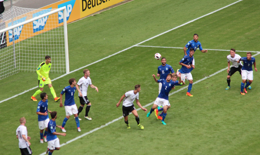 Deutschland drückt mit aller Macht, vergibt beste Möglichkeiten