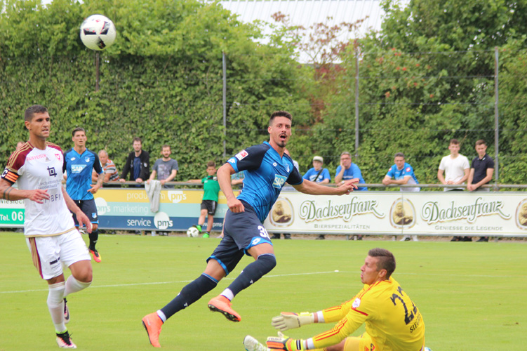 Sandro Wagner agierte in seinen ersten 45 Minuten für die TSG glücklos
