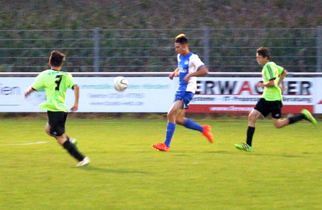 Sandro Bohland erzielt die 1:0 Führung