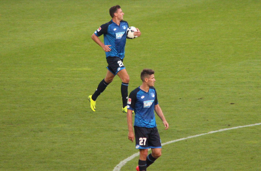 ... den Ungar Adam Szalai