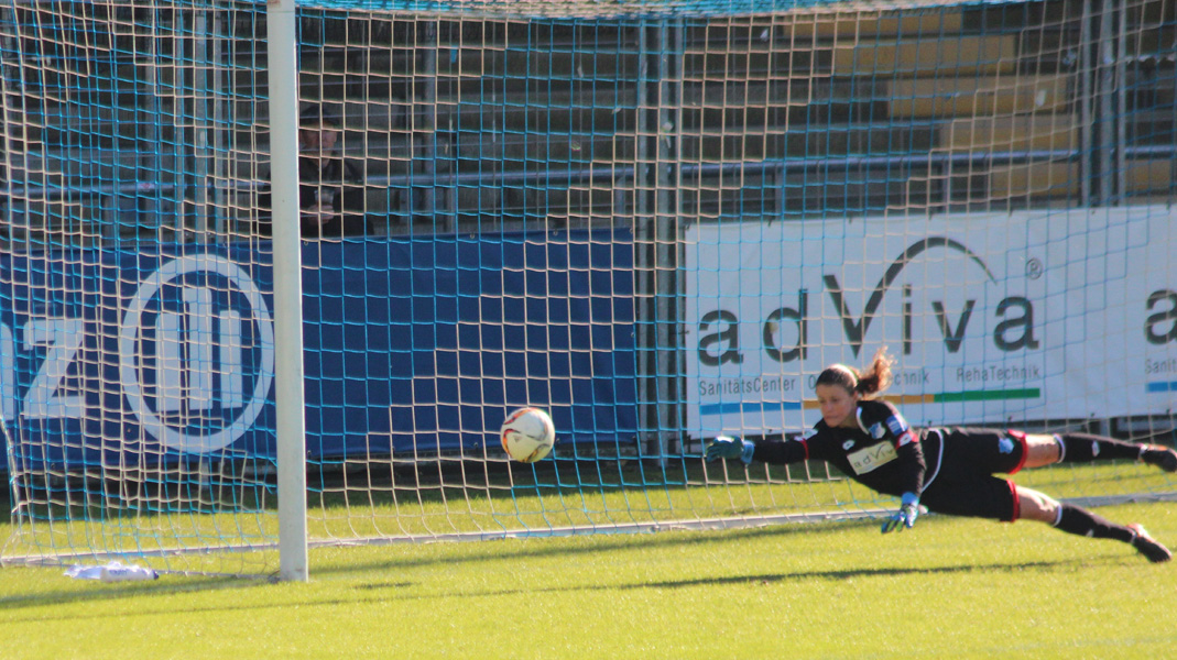 TSG-Keeperin Martina Tufekovic ist machtlos