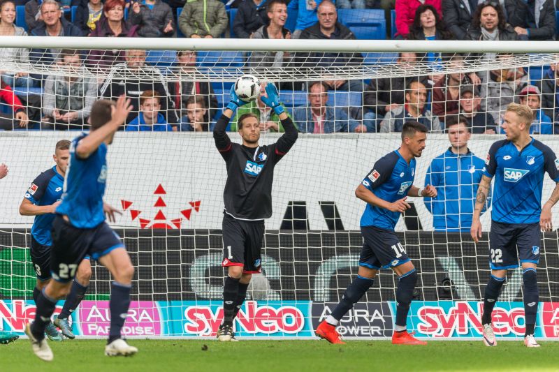 normal_ug095_2333_151016