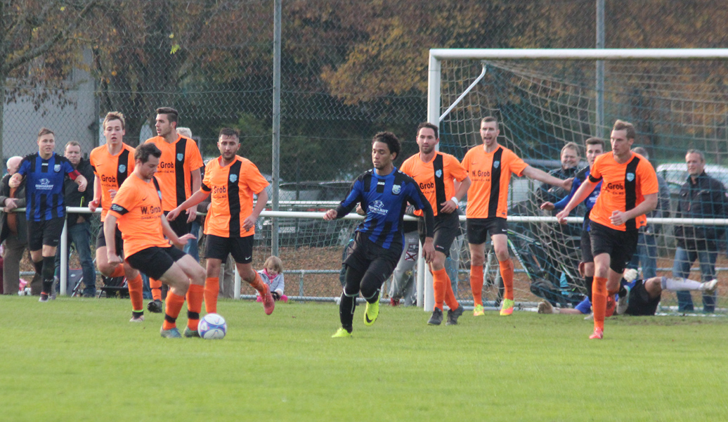 Kein Durchkommen gegen die dichtgestaffelte TSV-Defensive