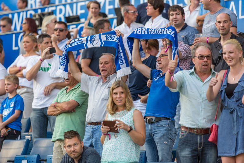 Begeisterung auf den Rängen bei einem Hoffenheimer Heimspiel