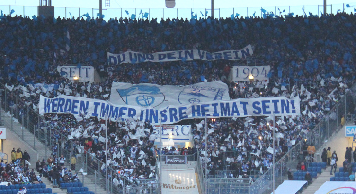 Blau-Weisse Schwenningener Fankurve