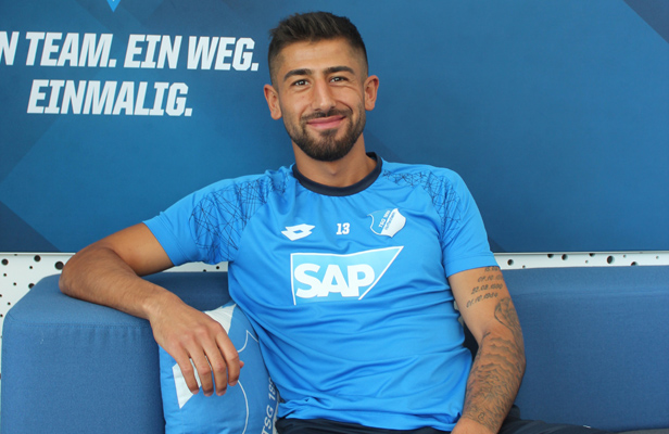 Immer gut gelaunt und mit einem Lächeln im Gesicht: Kerem Demirbay beim Interview mit bwa-sport.de