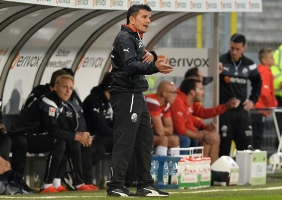 Trainer Kenan Kocak hat dem SVS deutlich mehr spielerische Linie verliehen