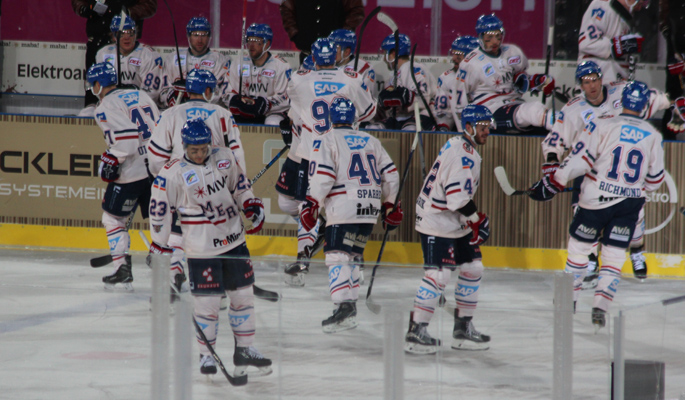 Torjubel bei den Adlern