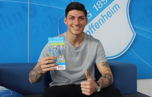 1899-Profi Steven Zuber zeigt, was er von bwa-sport.de hält