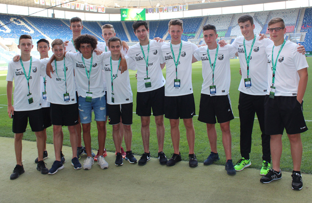 Fußballjugend mit großem Auftritt