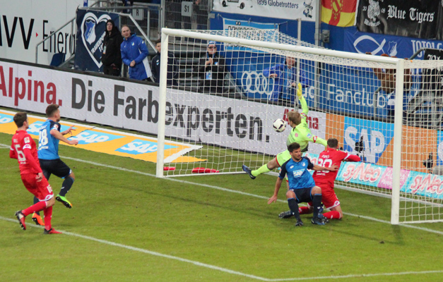 ... zum entscheidenden 2:0 ...