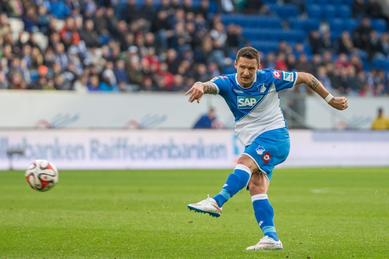 Typische Schusshaltung des ehemaligen bosnischen Nationalspielers