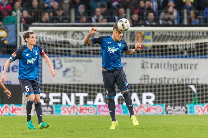 Ermin Bicakcic (re.) spielt für Bosnien & Herzegowina