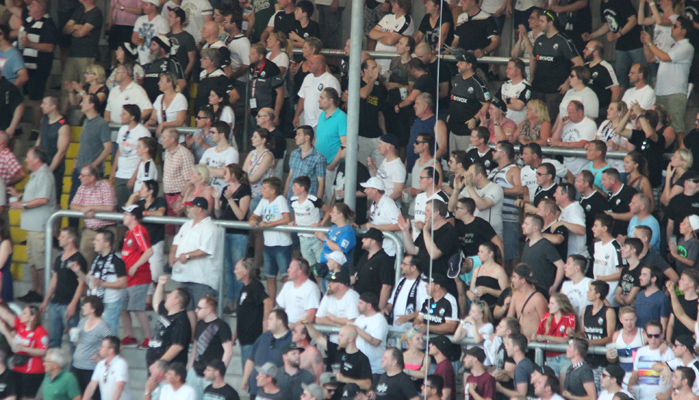 Zahlreiche SVS-Fans werden auch in Heidenheim ihr Team begleiten