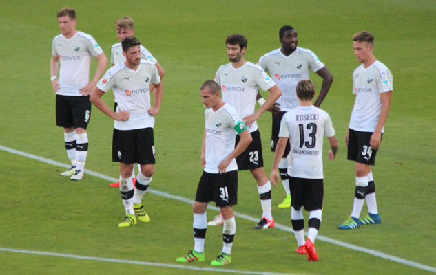 Betretene Gesichter bei den SVS-Profis nach der langen Sieglosserie