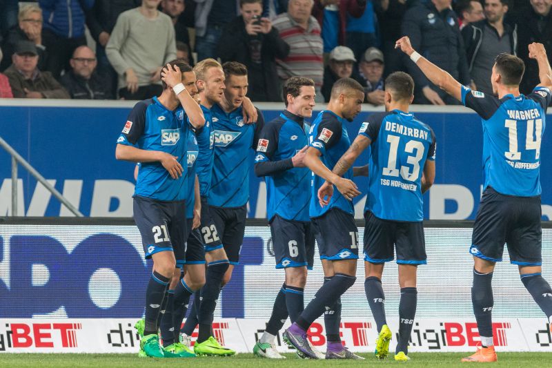 Überschwenglicher Jubel nach dem 1:0-Führungstreffer von Andrej Kramaric in der 21. Spielminute