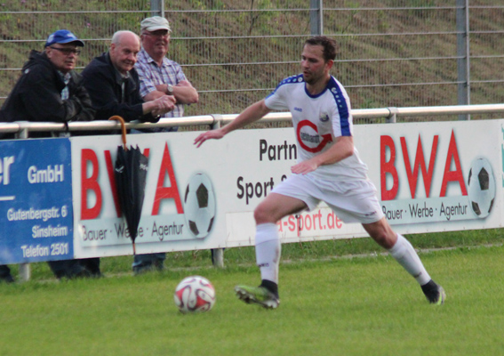 Adrian Neuberger in Aktion