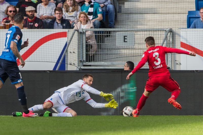 normal_ug017_5515_300417