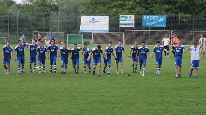 Freude und Erleichterung bei den Siegern. Die SG Rohrbach/Sinsheim bleibt weiter Landesligist.